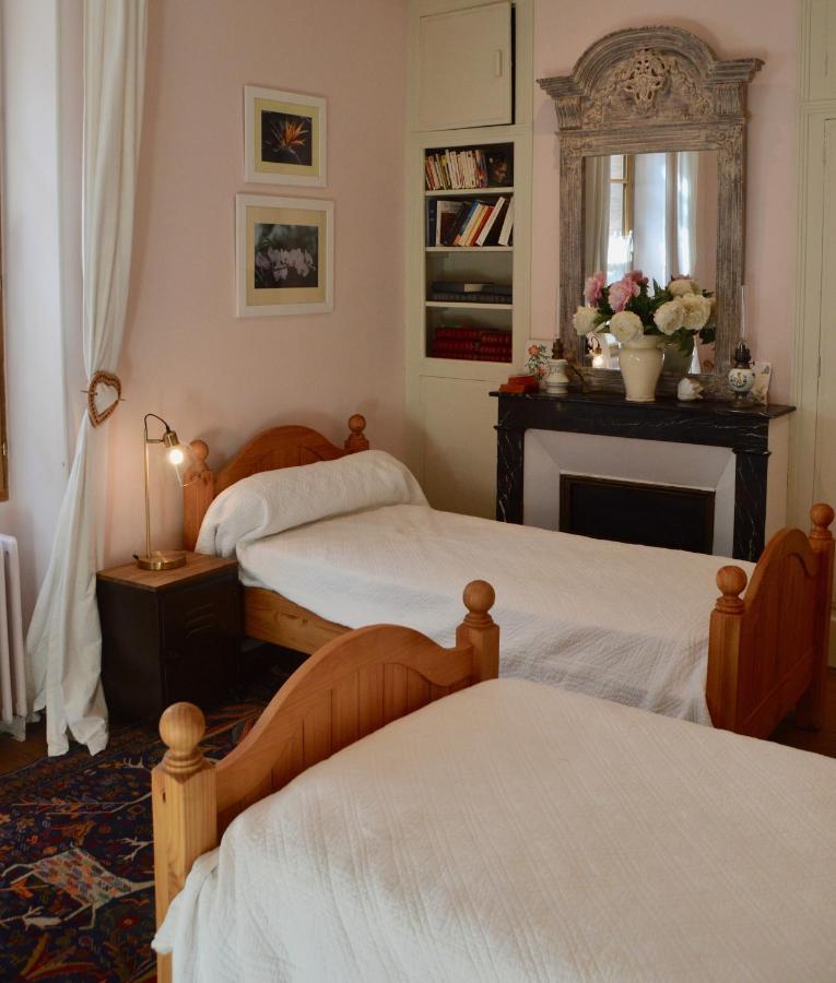 Gite De Charme En Sologne, Sejour En Famille, Jardin, Riviere, Jeux, Nature & Detente โอบิญี-ซูร์-แนร์ ภายนอก รูปภาพ